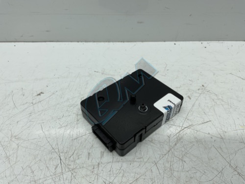 BMW EMI Filter Antenna Amplifier Power Supply Control Unit X3 X4 F25 F26