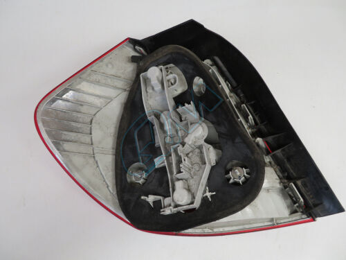 BMW O/S Right Drivers Rear Tail Light Fits 1 Series E81