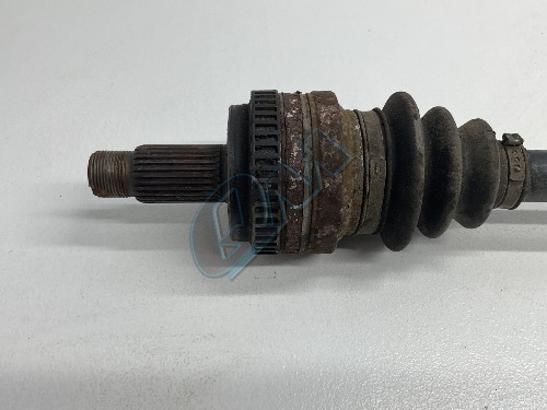 BMW E81 E82 E87 E88 E90 E91 E92 Right Driver O/S Drive Shaft