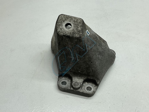 BMW 5 Series F10 F11 520d 525d N47N N47S Engine Mount Right Driver O/S
