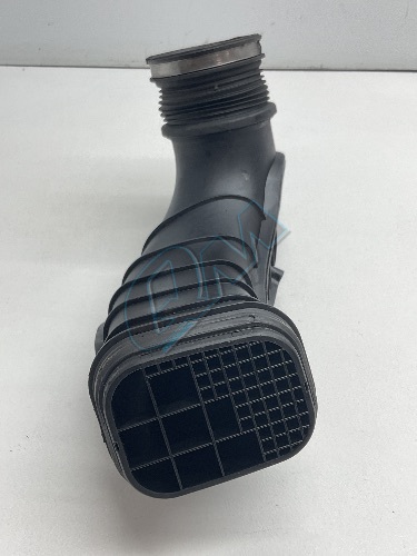 BMW 5 Series F10 F11 N57 3.0d Air Intake Pipe Hose