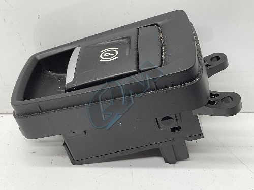 BMW 2 Series F45 F46 Handbrake Parking Button Switch *Crack*
