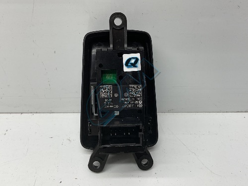BMW 2 Series F45 F46 Handbrake Parking Button Switch *Crack*